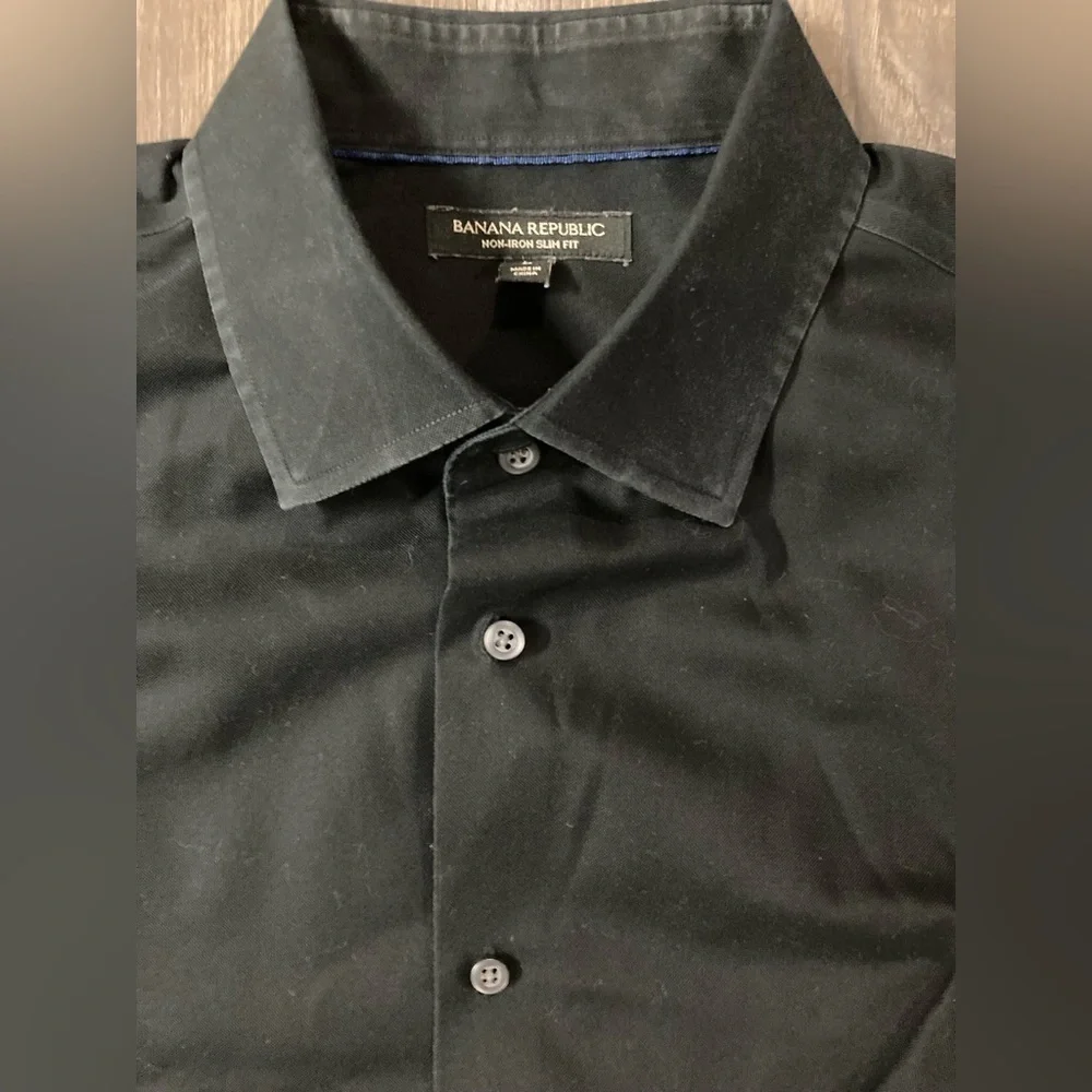 Banana Republic Non Iron Slim Fit Large Button Down‎ Shirt